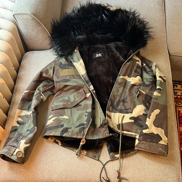 A+K versatile camo jacket - Picture 2 of 4
